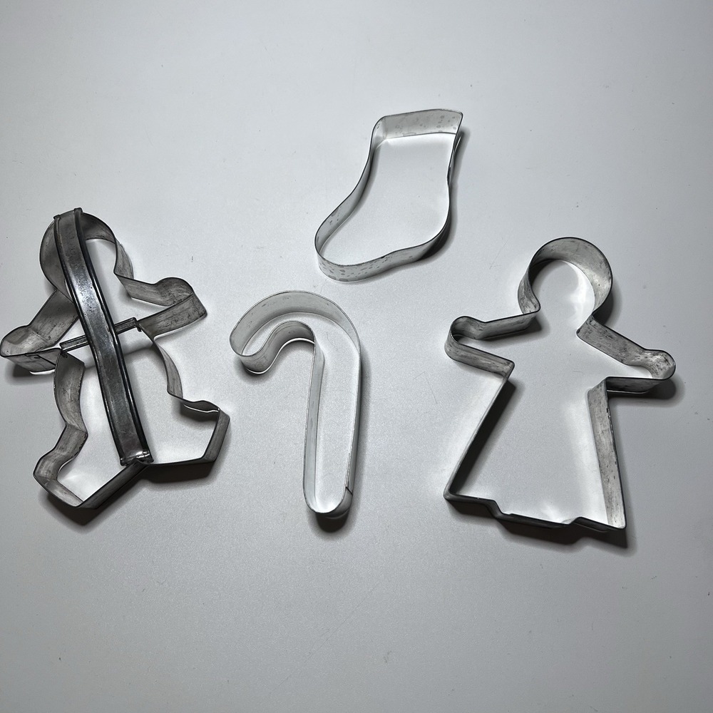 4 Vtg Metal Christmas Cookie Cutters Gingerbread Man Candy Cane‎ Angel Stocking